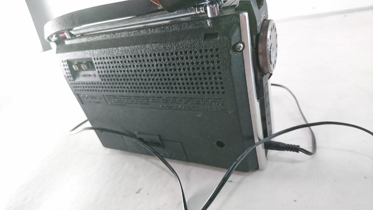 A11-062 ☆SONY ソニー トランジスタラジオ ICF-5400 昭和レトロ