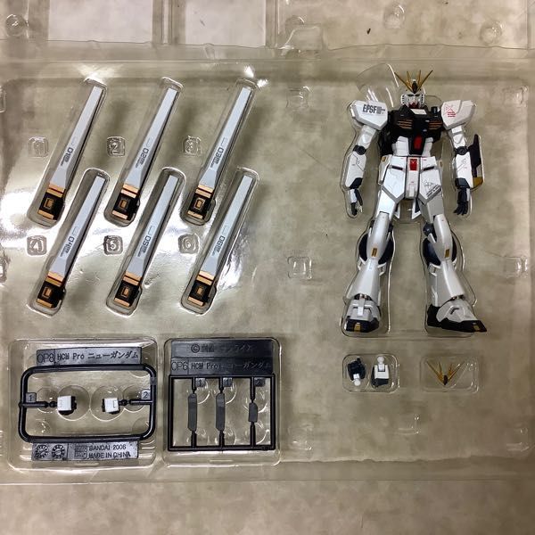 BANDAI RX-93 νGUNDAM SP-003 1/200 BANDAI RX-93 νGUNDAM SP-003 1⁄200 BANDAI RX-93 νGUNDAM SP-003