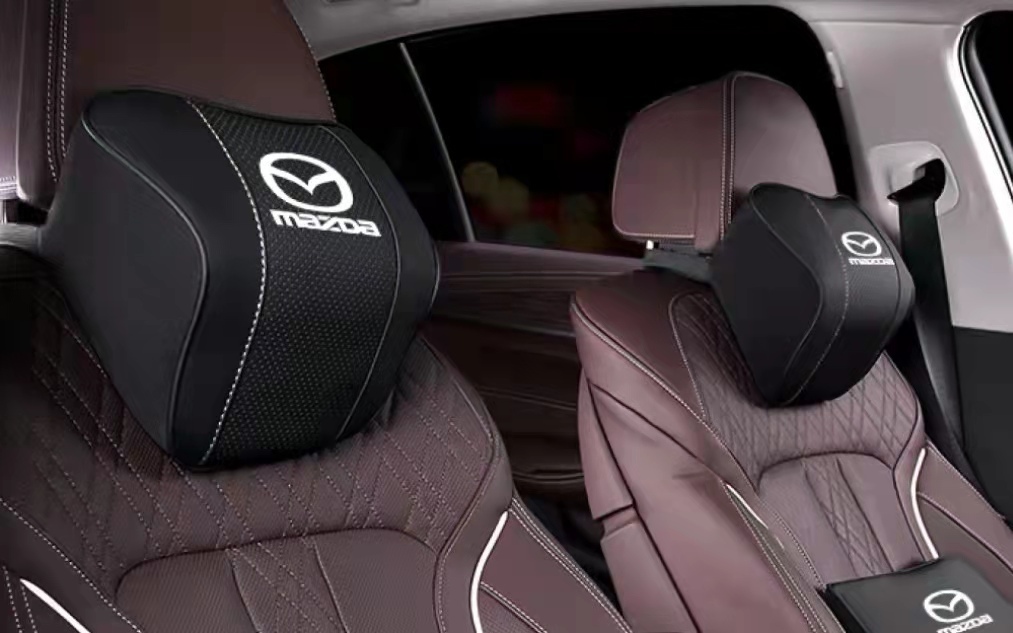 マツダ Mazda 専用 車用記憶 通気性弾性 ネックパッド レザー 首 ネック 2個 CX-3 CX-5 CX-8 MPV RX-8 4色選択可 車用記憶 通気性弾性 ネックパッド 新品 ロゴ入り CX9