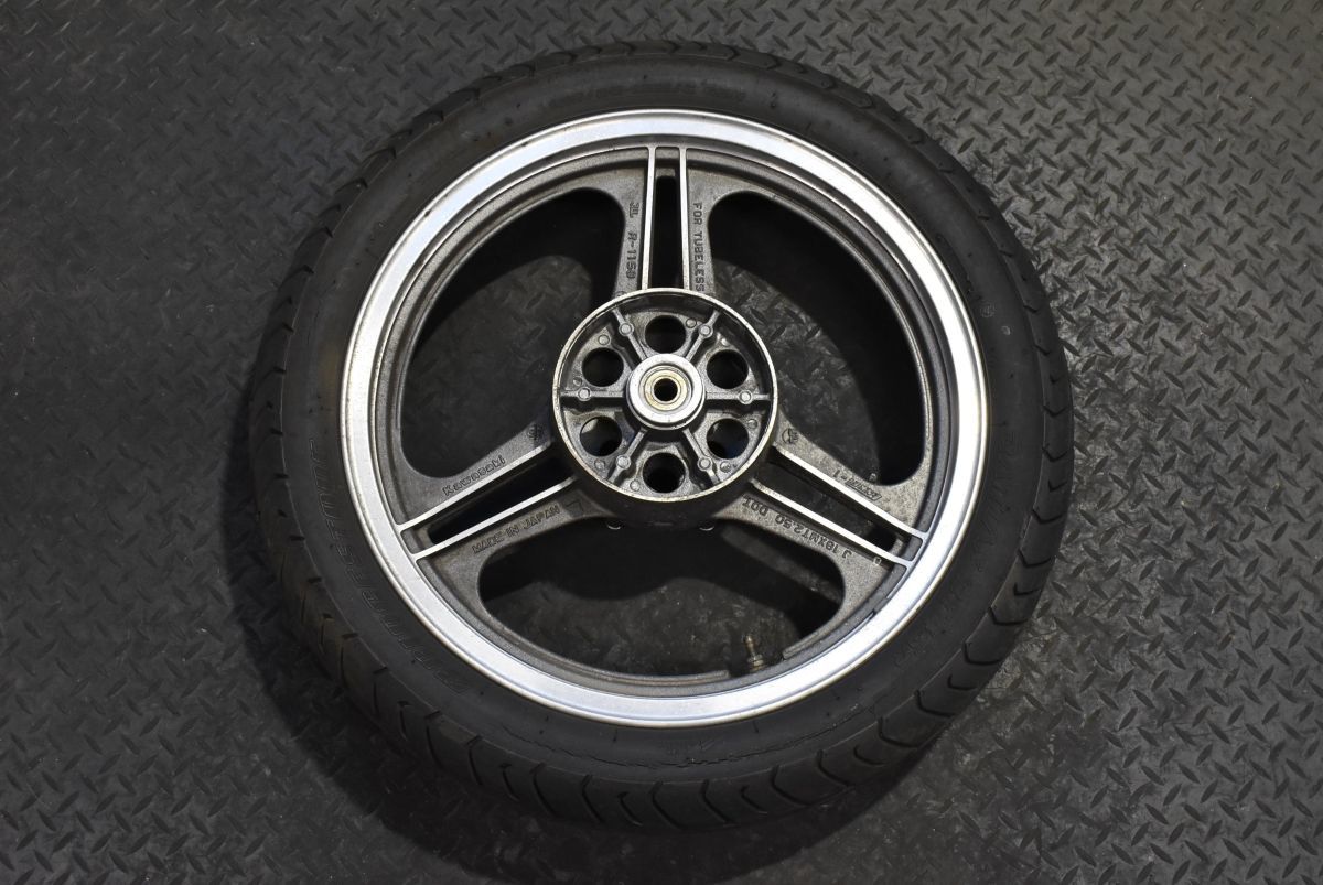 当時物 純正 GPZ550F リアホイール 0028 検) GPZ400F Z550GP Z400GP