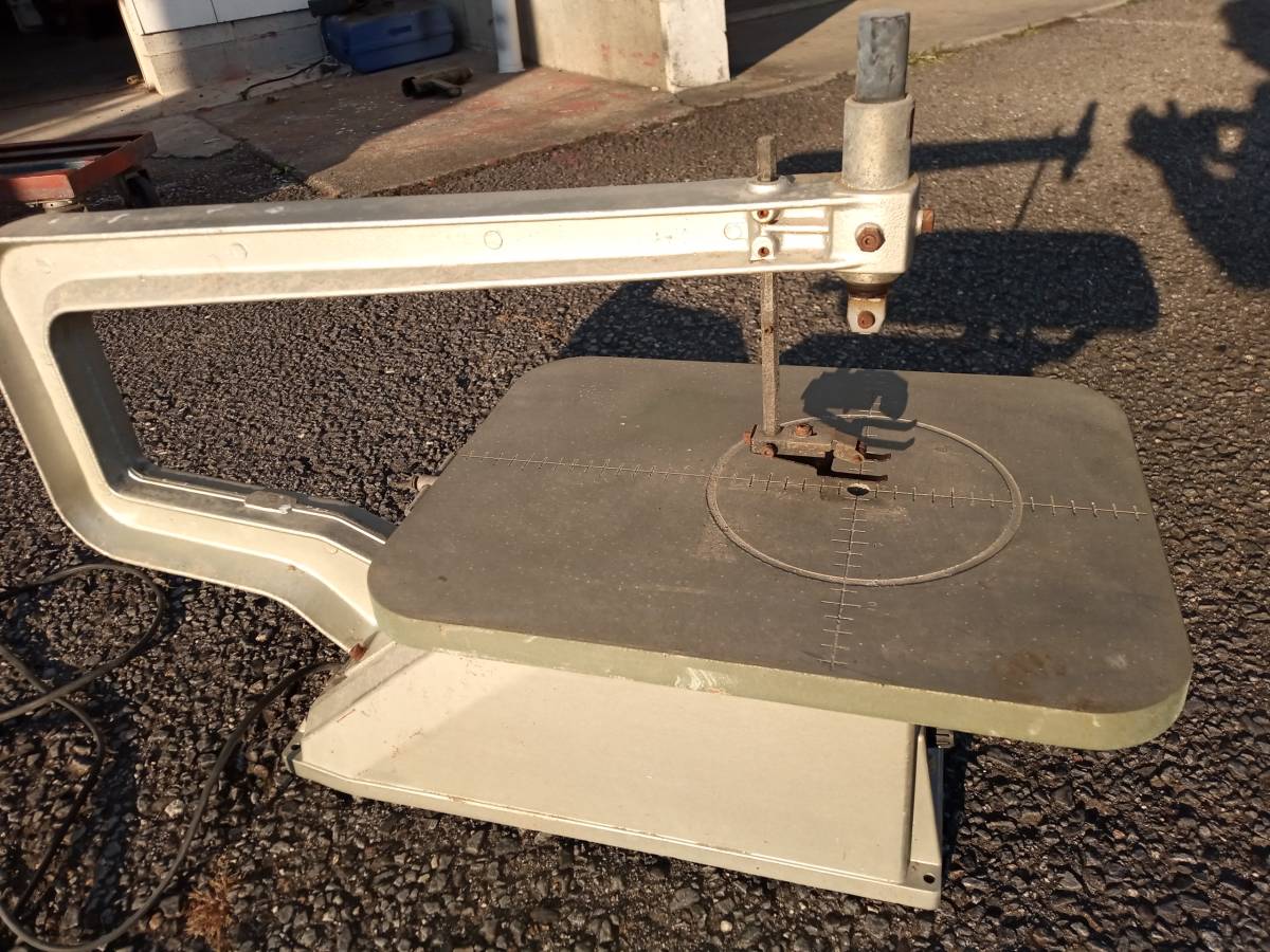 リョービTFE-550DX　糸鋸盤　本体のみ　動作確認済み中古品　運賃無料