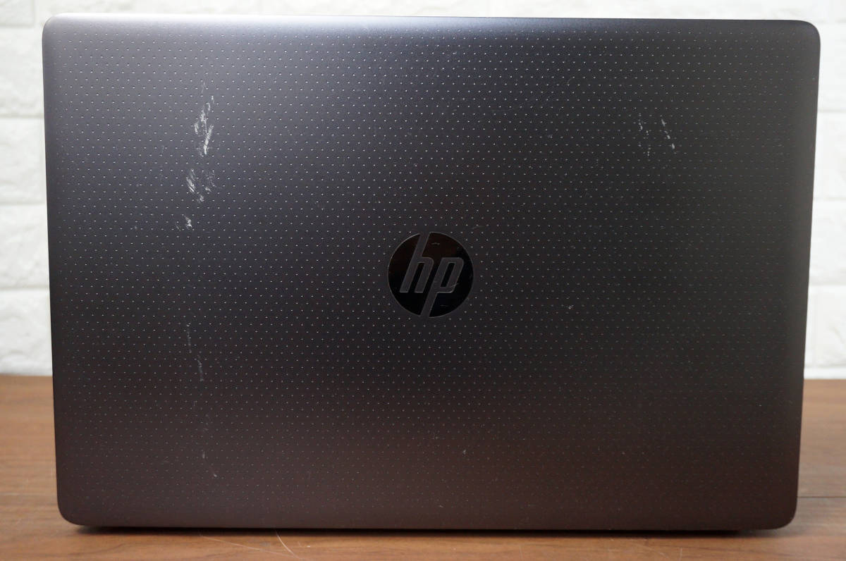 HP Zbook Studio G3《 Xeon E3-1505M v5 2.80GHz / 8GB / SSD 256GB