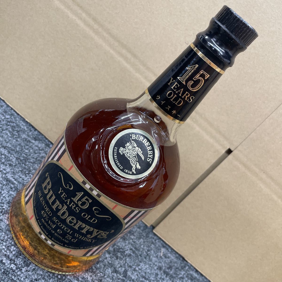 【未開栓】Burberrys 15年 スコッチウイスキー 750ml 1. ☆未開栓☆ BURBERRYS 15年 バーバリー スコッチ ウイスキー 750ml