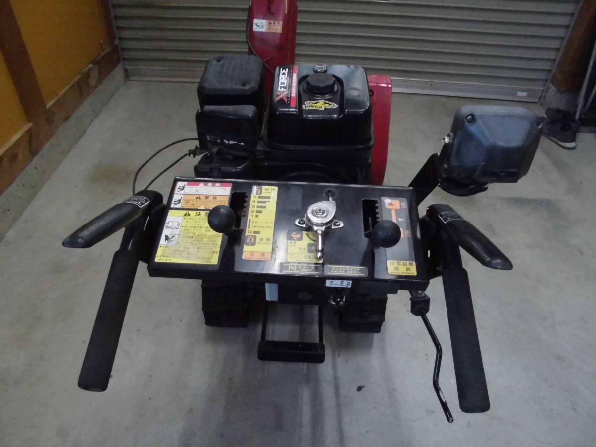 フジイ除雪機 S708 8馬力 実働品良好 クローラ新品付き(農業機械 フジイ除雪機 S708 8馬力 実働品良好 クローラ新品付き(農業機械