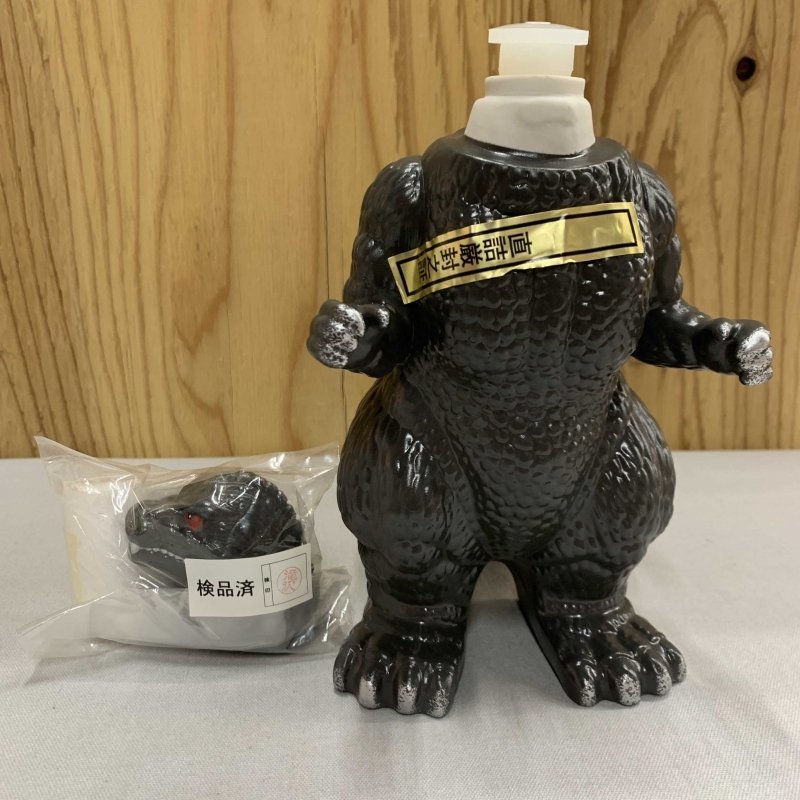 限定希少） 本格麦焼酎 破懐王 SAKEゴジラ ボトルのみ 3000本