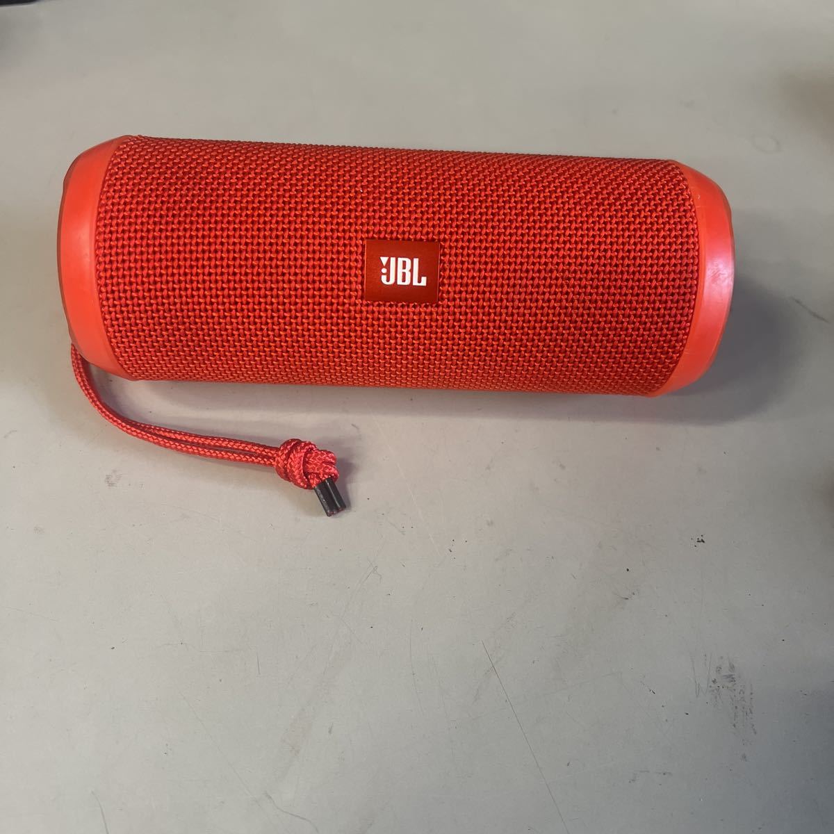 【品質保証，人気SALE】 JBL FLIP3 Bluetoothスピーカー(スピーカー本体)｜売買されたオークション情報、yahooの商品情報をアーカイブ公開 - オークファン JBL