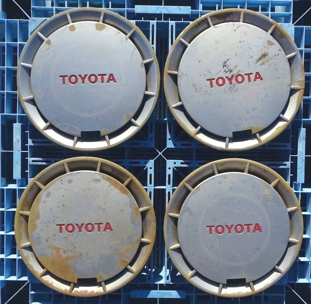 トヨタ純正・TOYOTA・13インチ・ホイールキャップ・4本・ホイール 