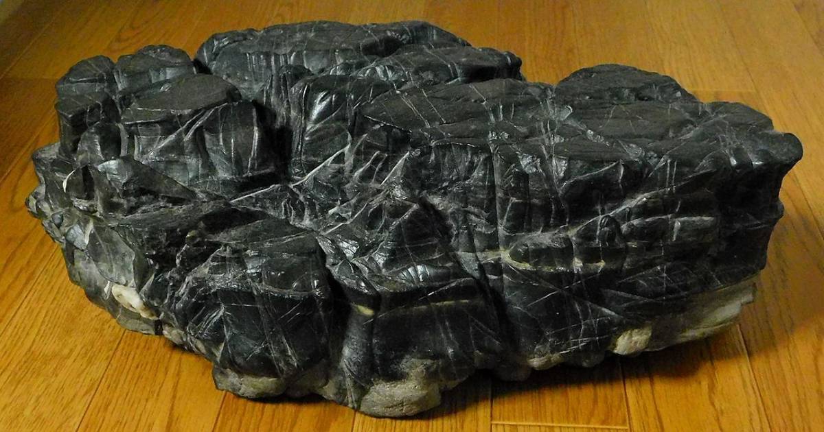 水石 鑑賞石 秩父の古谷石(盆栽用具)｜売買されたオークション情報