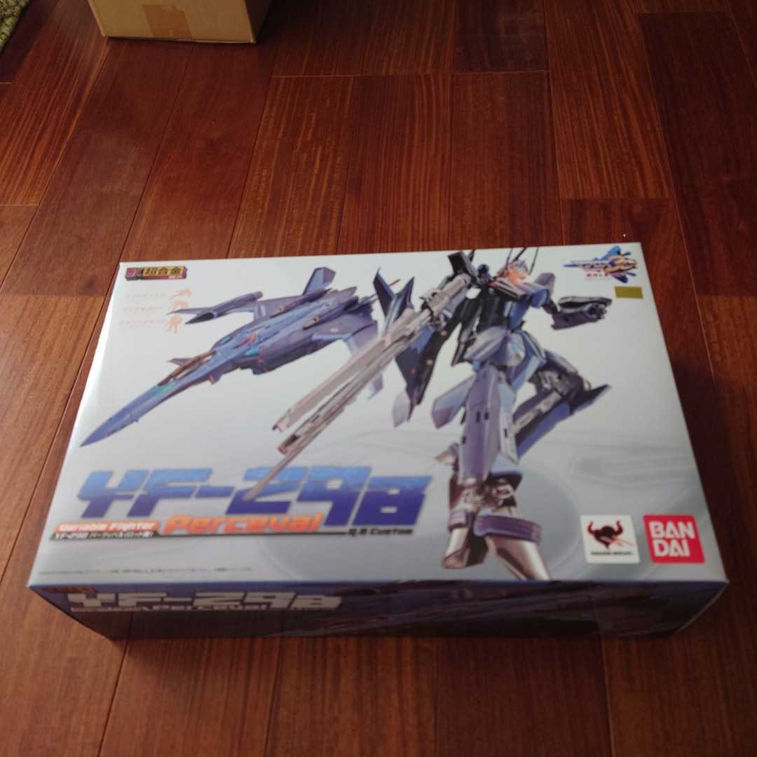 低価，送料無料 DX超合金 マクロスF YF-29B パーツィバル ロッド機(マクロスF)｜売買されたオークション情報、yahooの商品情報をアーカイブ公開 - オークファン マクロスF