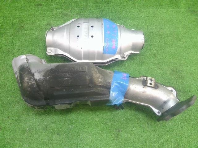 スバル インプレッサ GGA 触媒 キャタライザー 2ケセット 素材用 現状