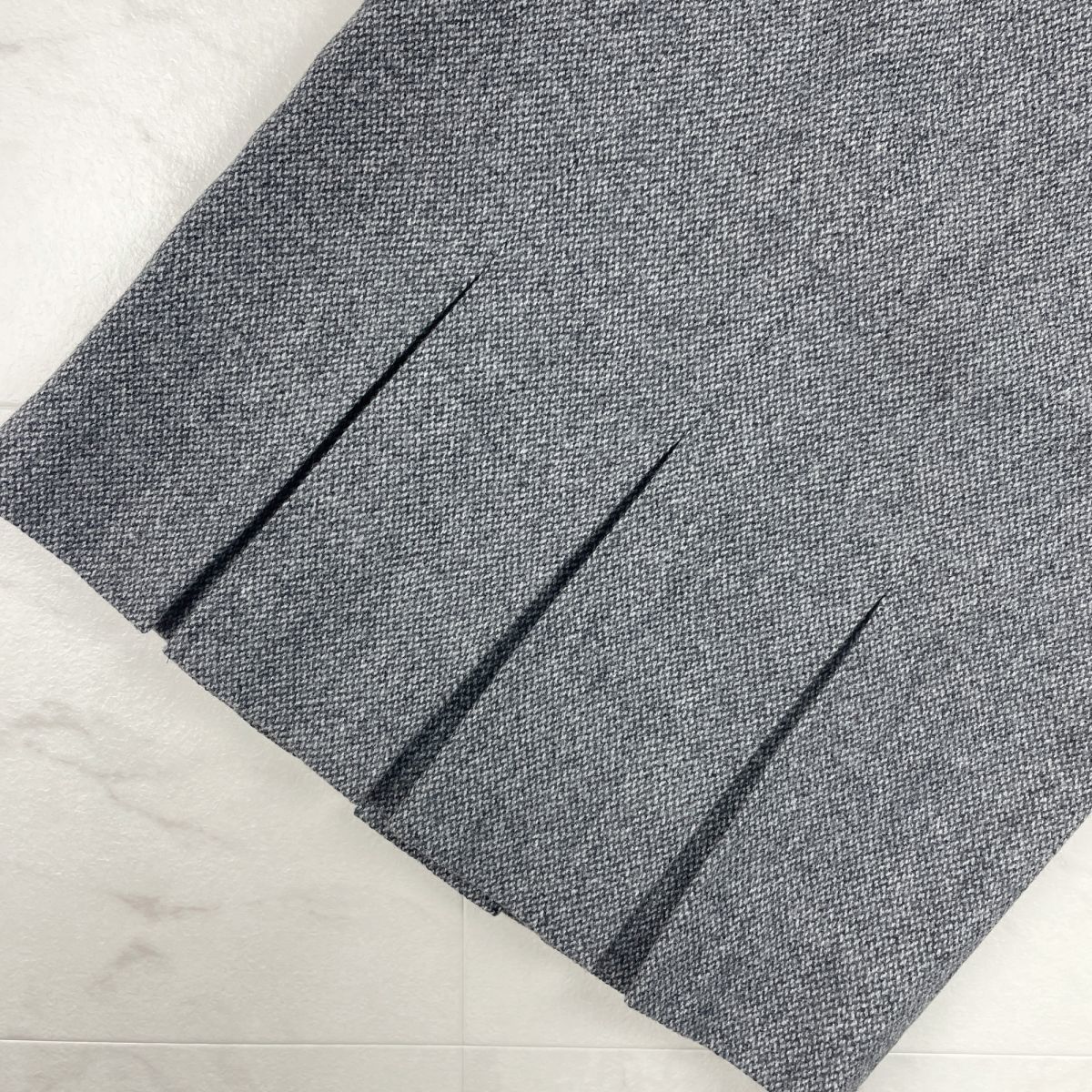 美品 Aquascutum アクアスキュータム 裾プリーツ ウールフレアスカート