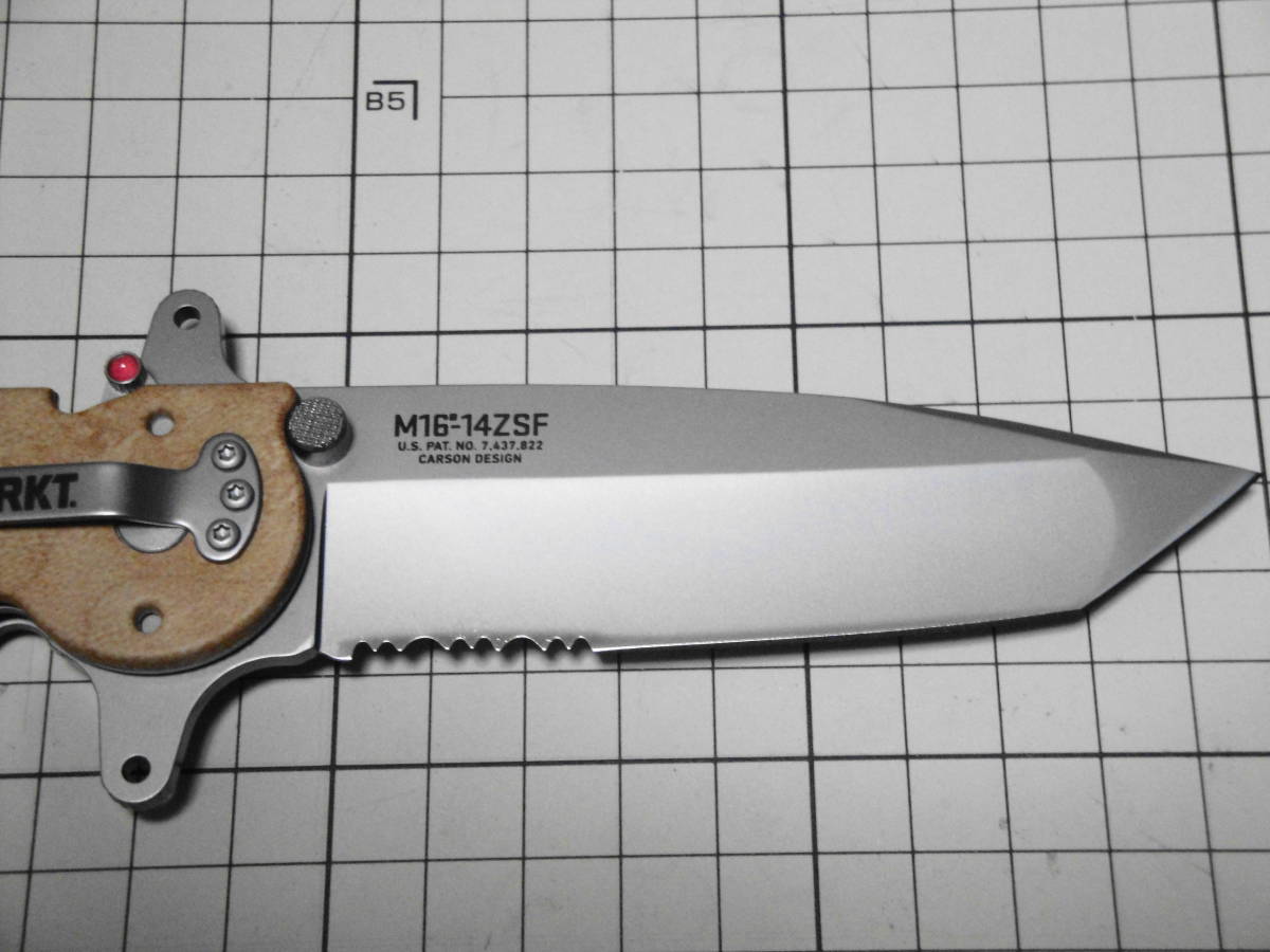 ☆美品 コロンビアリバー M16-14ZSF タントー 折りたたみナイフ 420J2ステンレス鋼ライナー デザートカモ柄ガラス充填ナイロンスケール☆