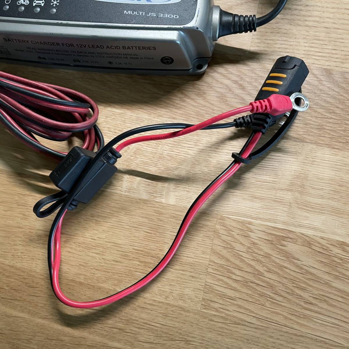 車 【送料込み】CTEK MULTI JS 3300 バッテリー充電器 シーテック