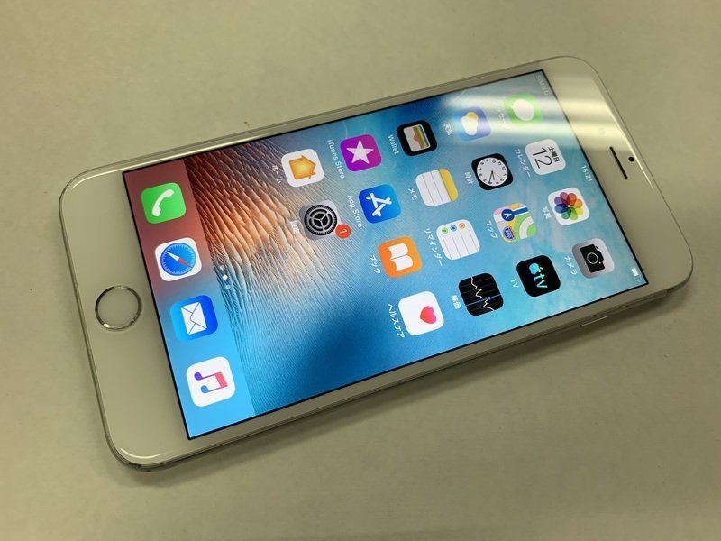 BX684 docomo iPhone6Plus シルバー 128GB 判定○