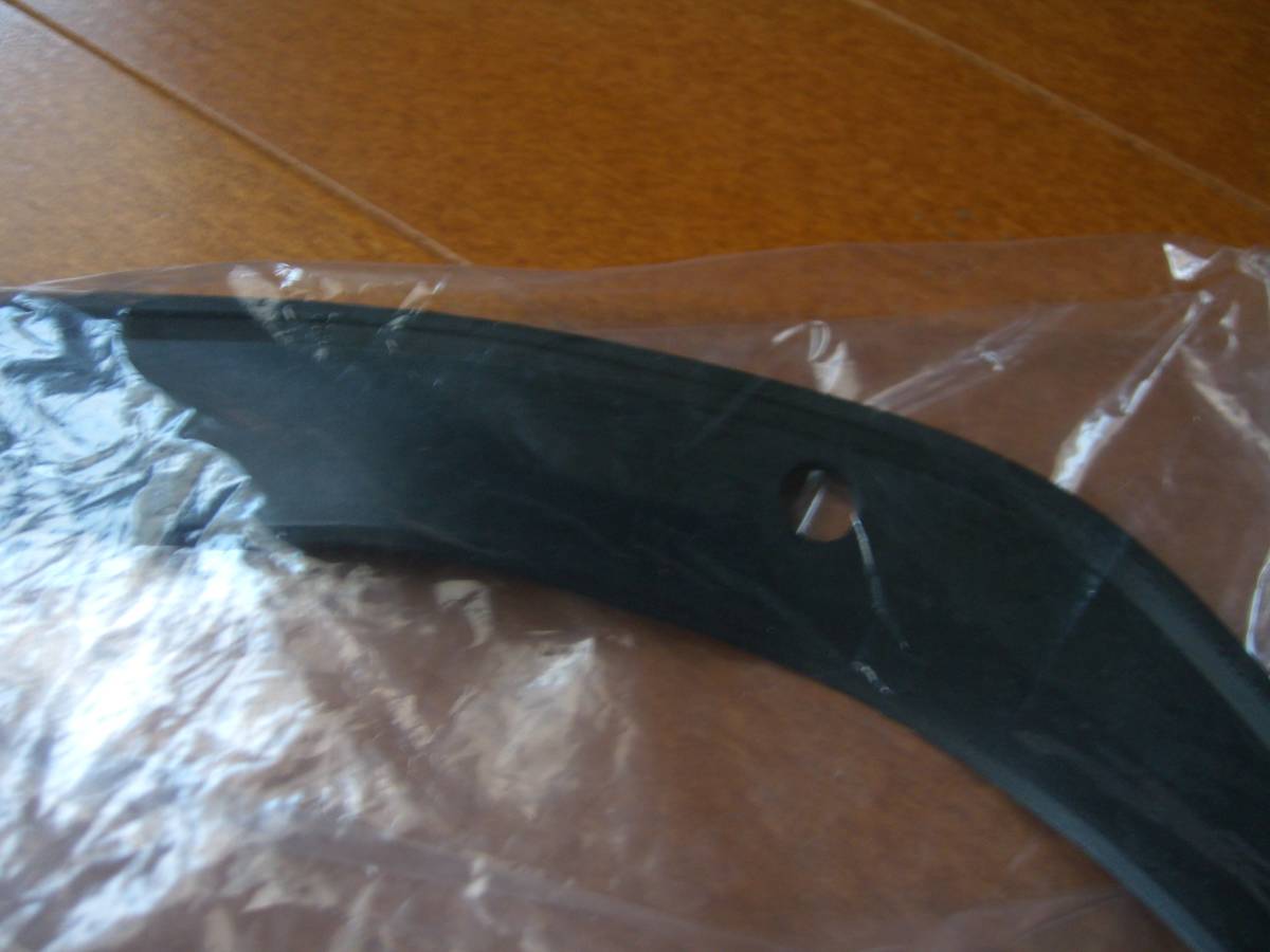 83さん専用品 GPZ900R スクリーントリム 新品未使用品 未開封 純正部品 53044-1119