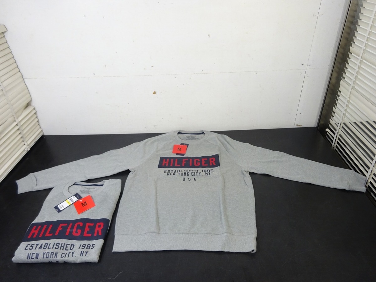 本州送料無料 未使用品 ２枚セット TOMMY HILFIGER 長袖 スリープウェア パジャマ トップスのみ メンズ Ｍサイズ グレー 薄手 裏起毛 部屋