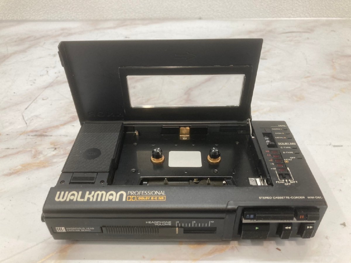 △3279 ジャンク品 オーディオ機器 カセットプレイヤー SONY