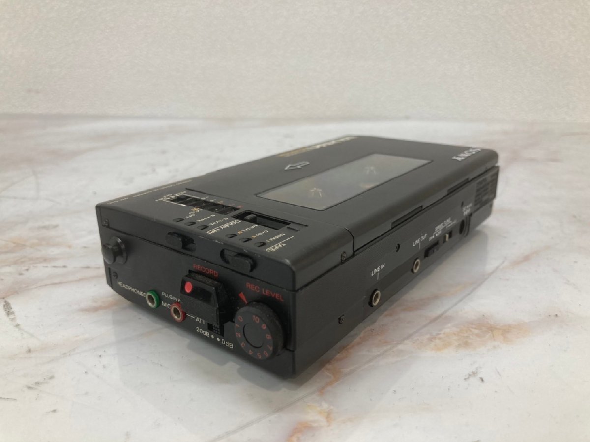 △3279 ジャンク品 オーディオ機器 カセットプレイヤー SONY