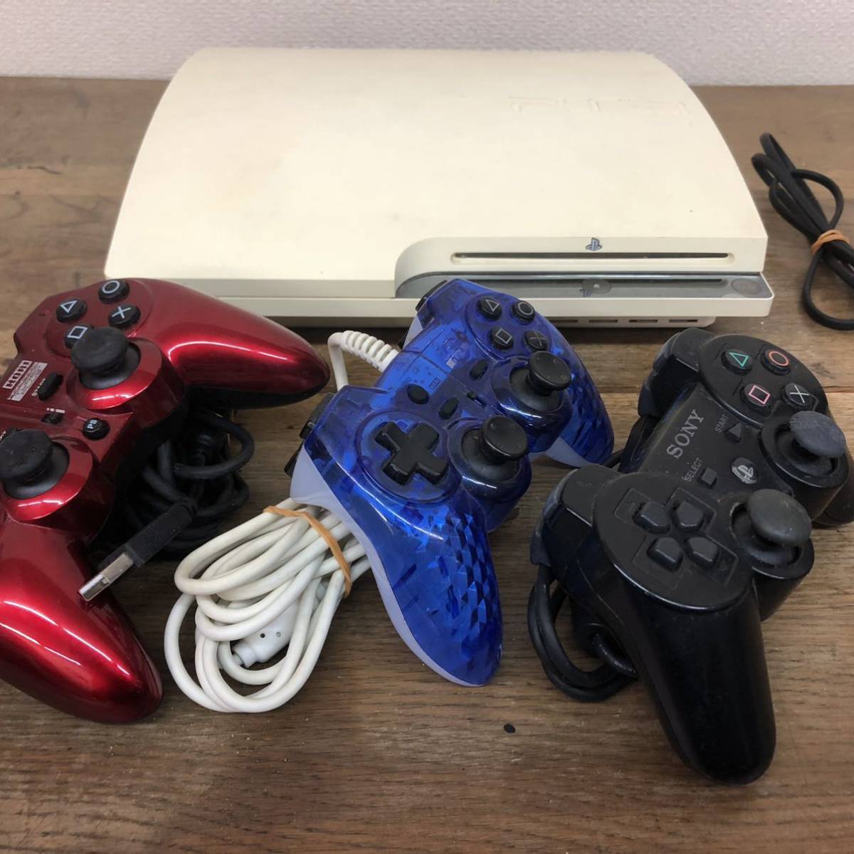 PS3 320GB CECH-2500B 2010年発売モデル ソフト8枚 PS3本体 電源 