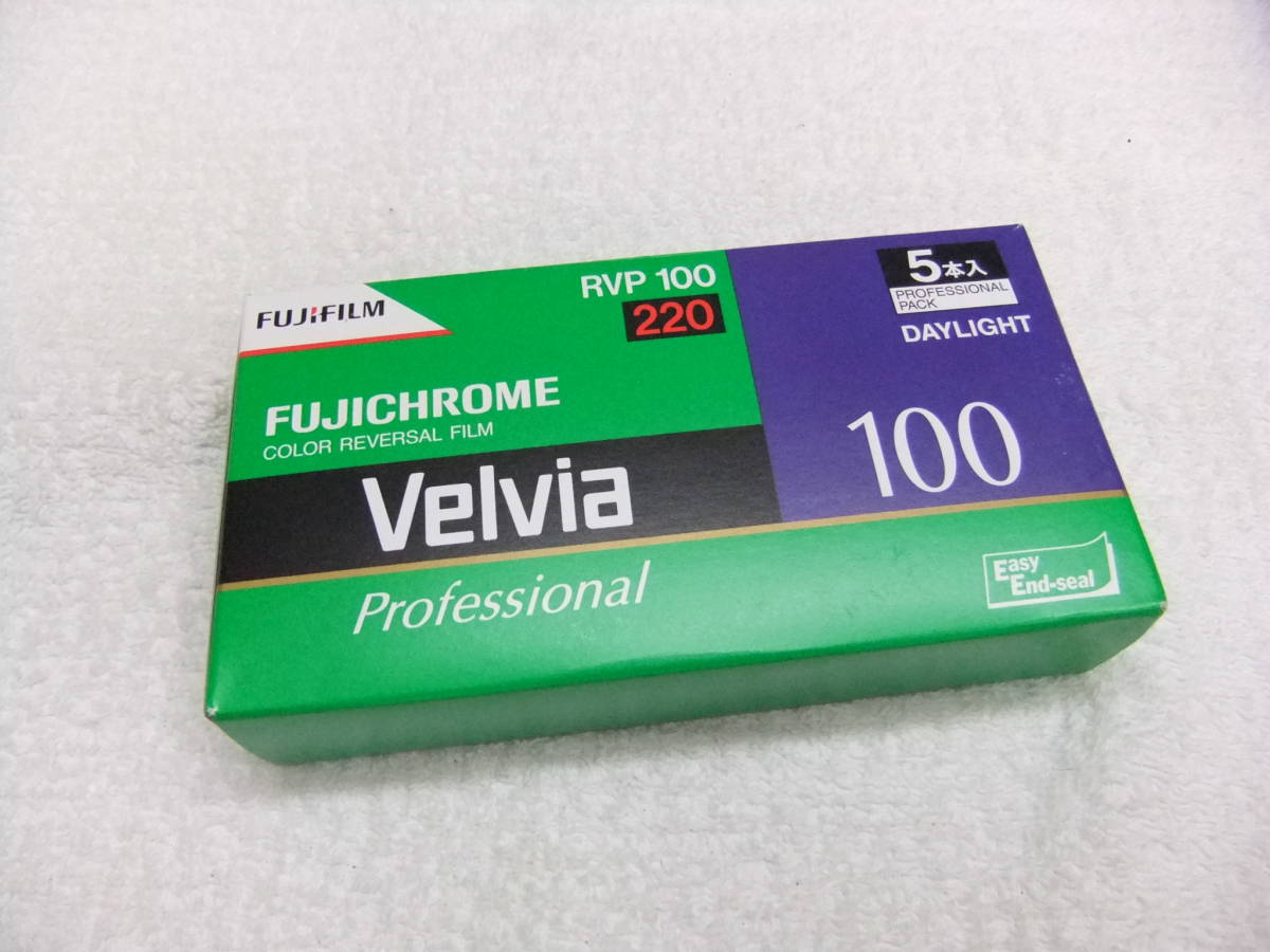 未開封 期限切れ 富士フィルム FUJIFILM FUJICHROME カラーリバーサル