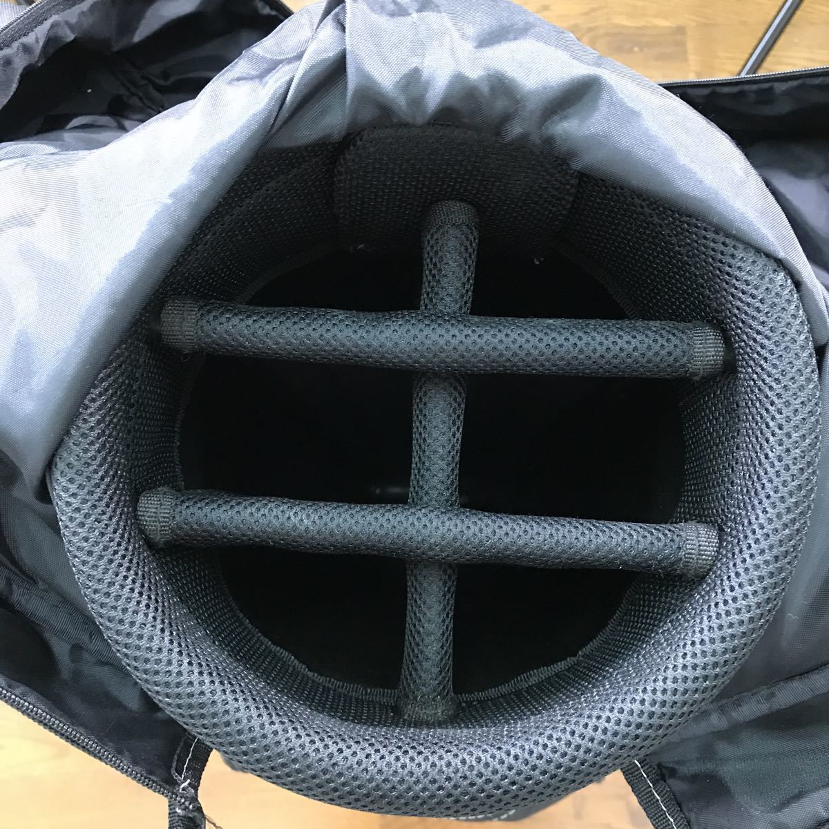 キャディバッグ | キャディーバッグ XXIO DUNLOP DUNLOP(ダンロップ) ダンロップ（キャディバッグ｜バッグ・ケース）：ゴルフ 4分割 9.5型 ホワイト (ダンロップ) WORLD GOLFING SRIXON 製品情報 ダンロップスポーツ公式オンラインストア