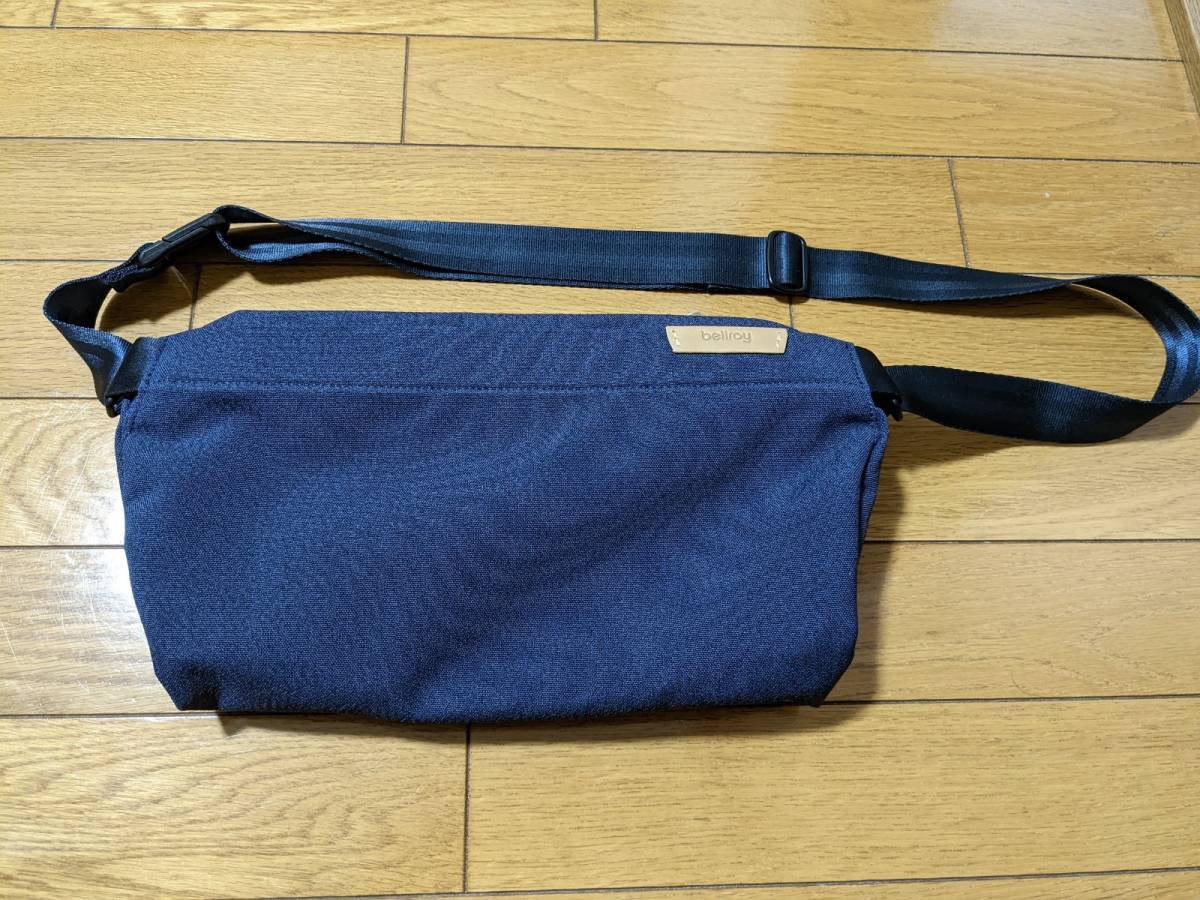 美品】ベルロイ bellroy ウエストポーチ スリング ネイビー 幅約34cm 