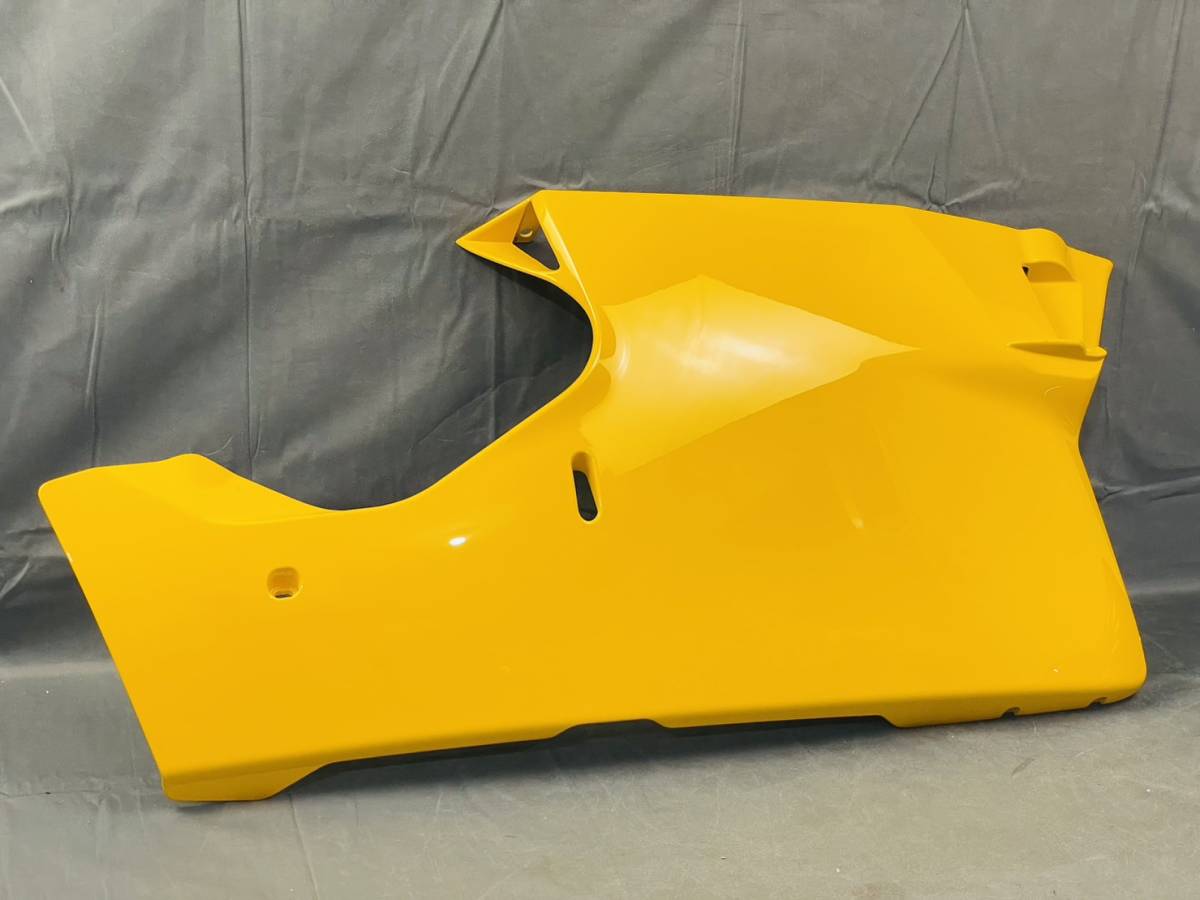 新品，お買い得 C14 ドゥカティ 749 999 純正 アンダー カウル サイドカウル 右側 2003 2004(ドゥカティ用)｜売買されたオークション情報、yahooの商品情報をアーカイブ公開 - オークファン ドゥカティ用