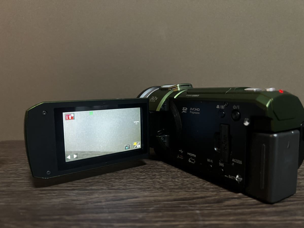 デジタルビデオカメラ パナソニック vx2m 4k フォレストカーキ パナソニック フォレストカーキ HC-VX2M ケース&amp;SDカード付き HC-VZX2M-G 中古：AB(良品)パナソニック