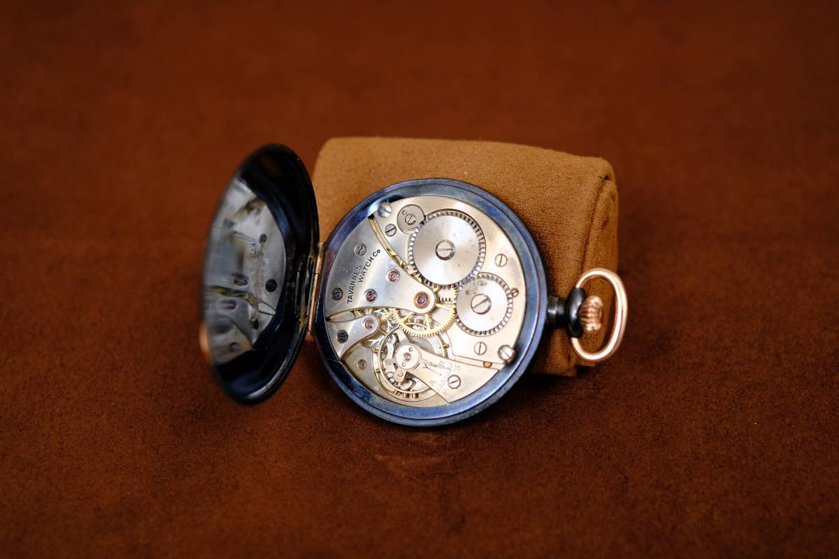 希少・稼働】タバン 赤銅ケース 9金環 青焼き針 TAVANNES 犬印 TRUSTY 