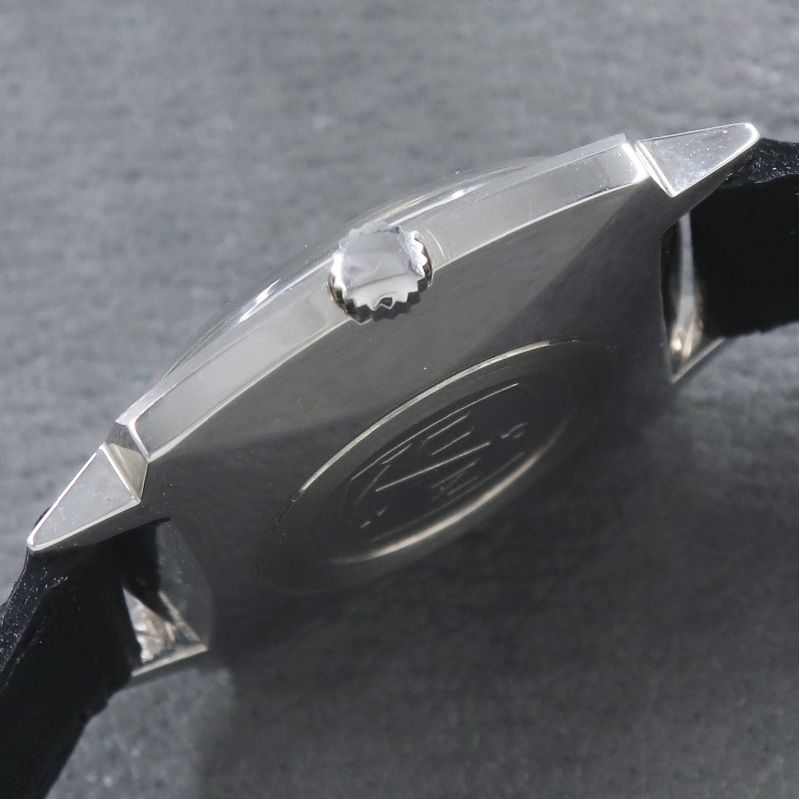 ULYSSE NARDIN ユリスナルダン オートマチック 自動巻 クッション型 