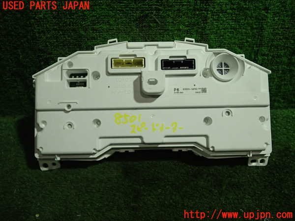5UPJ-85016170]カローラ ツーリング ハイブリッド(ZWE211W)スピードメーター 【ジャンク】 カローラツーリング ハイブリッド ツーリング カローラツーリング（トヨタ）の ダブルバイビー（2020 カローラツーリング（トヨタ）の価格