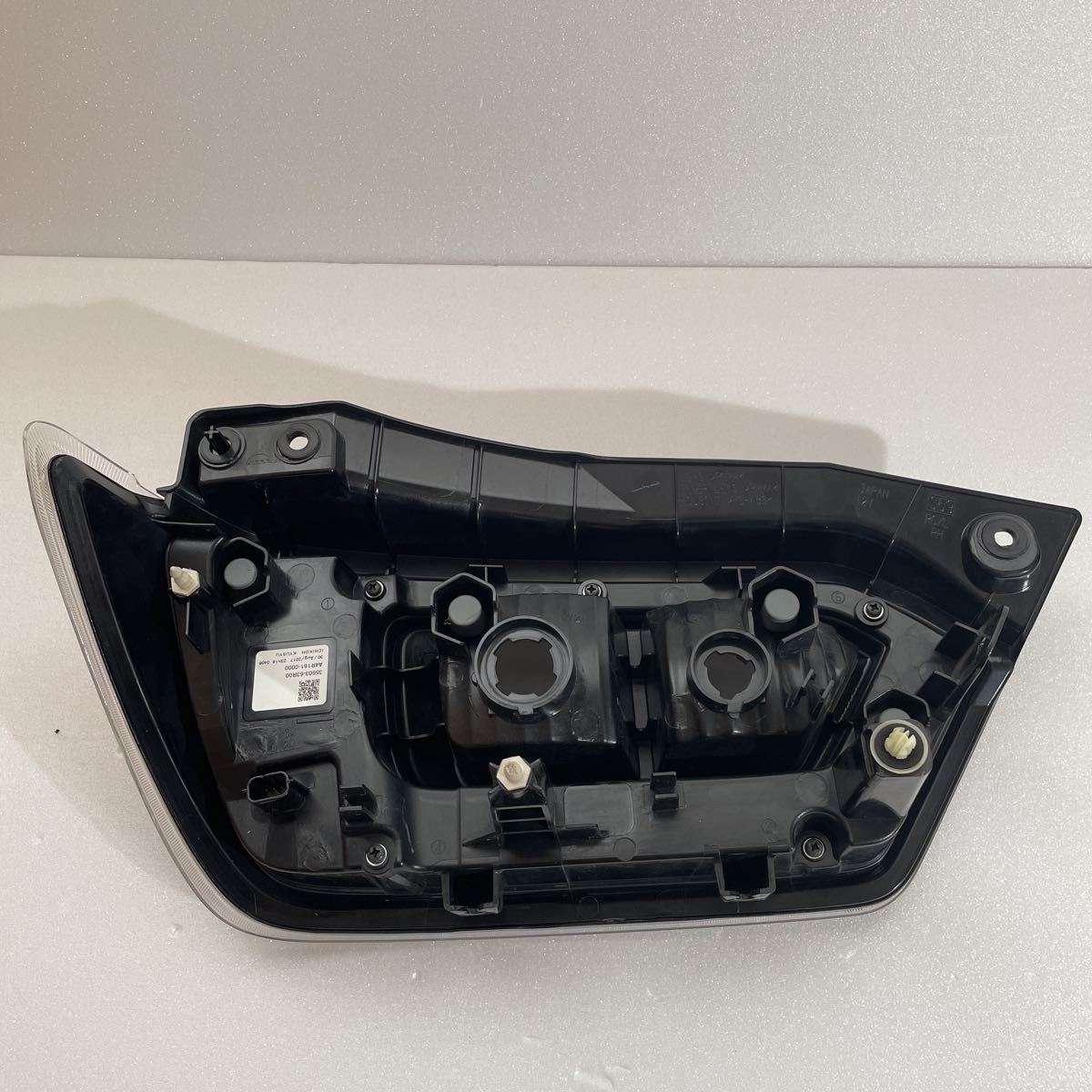 MH35S ワゴンR 純正右テールランプ 中古 【公式通販】