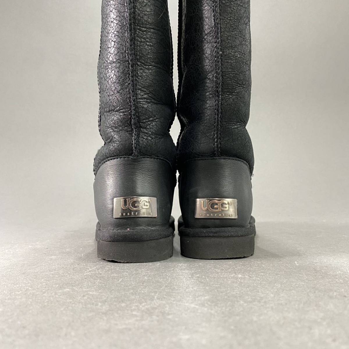 美品】UGG /australia/ムートンブーツ/23cm ブラック（H3 17《美品 
