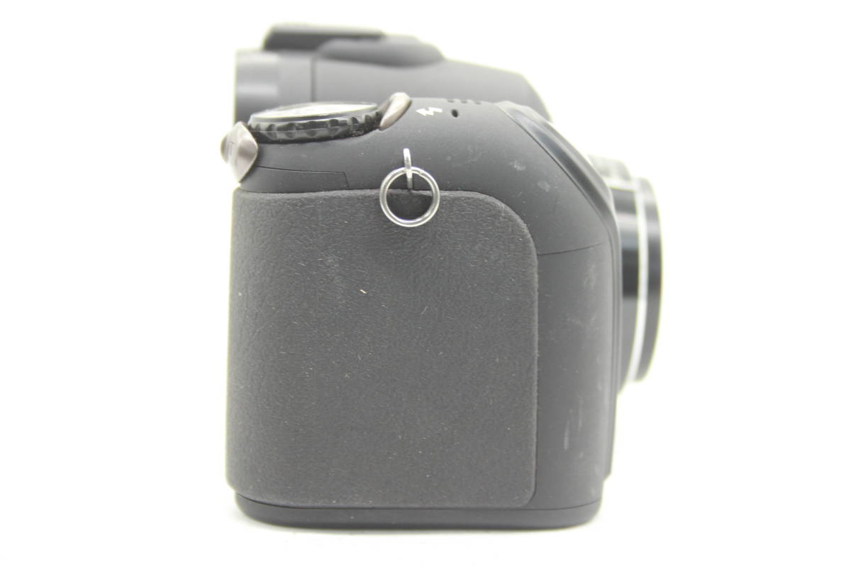 便利な単三電池 使用可 コニカミノルタ Konica Minolta Dimage Z5