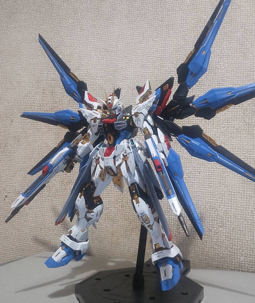 人気セール，安い MGEX 1/100 ストライクフリーダムガンダム 完成品(完成品)｜売買されたオークション情報、yahooの商品情報をアーカイブ公開 - オークファン 完成品