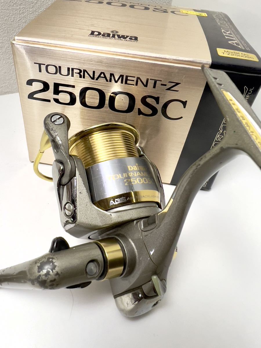DAIWA ダイワ スピニングリール TOURNAMENT-Z3000iT フィッシング