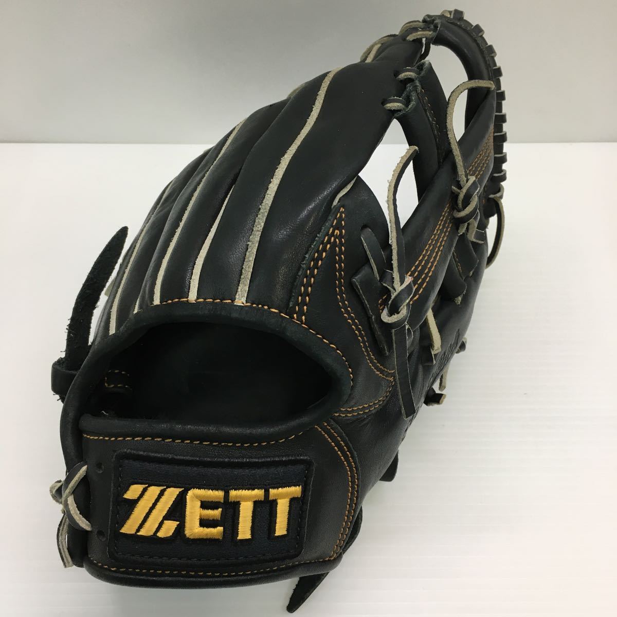 10810)【スポーツ用品】ソフトボール用グローブ ZETT SOFTEER