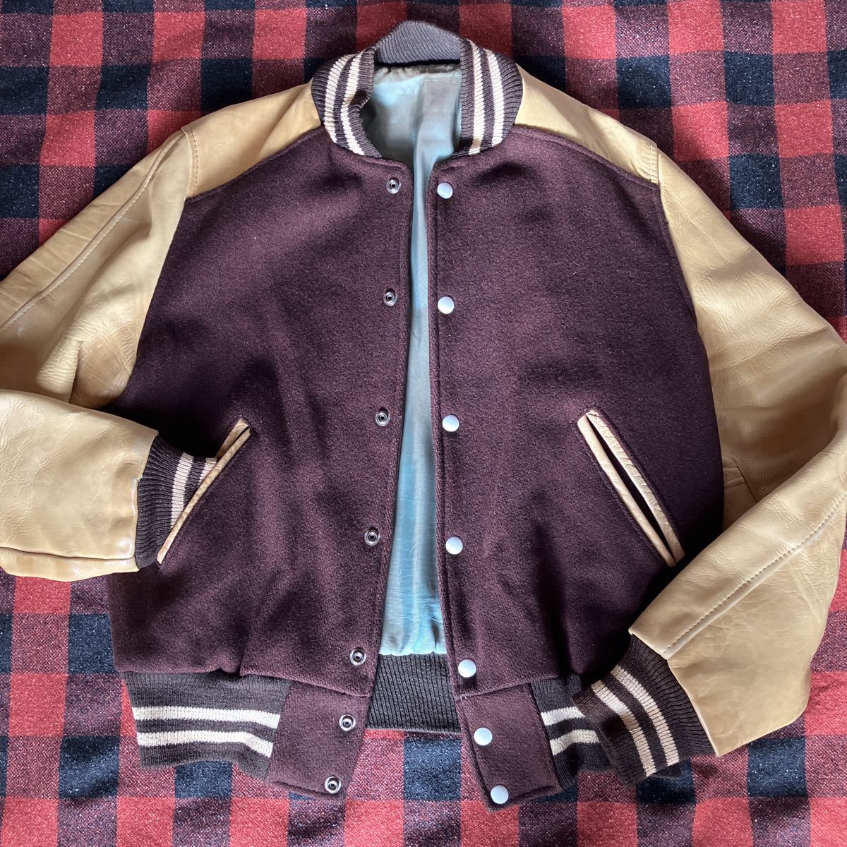  Vintage Varsity Jacket Award Jacket Stadium Jacket バーシティジャケット アワードジャケット ヴィンテージ袖革スタジャン(Mサイズ)｜売買されたオークション情報、yahooの商品情報をアーカイブ公開 - オ スタジアムジャンパー