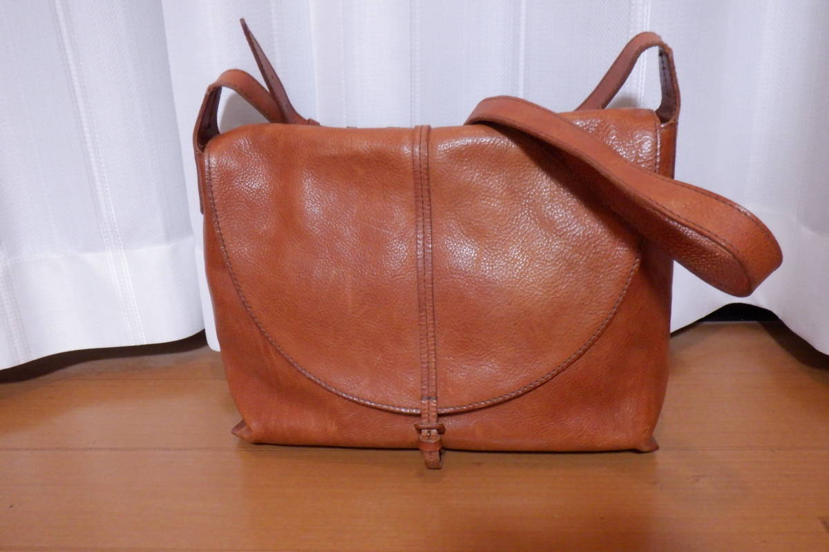 ゲンテン genten レザー ショルダーバッグ 斜め掛け ブラウン 