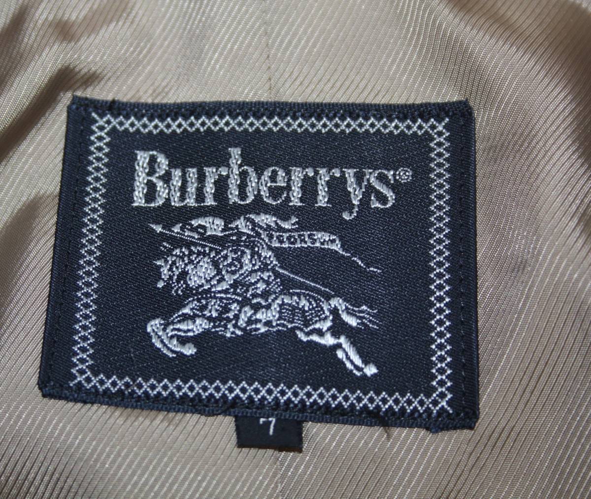 【美品】BURBERRYS　バーバリー　レディース　ジャケット　ブラウン　サイズ7　ウール100％　 レディース BURBERRYS(バーバリーズ) アウター ノバチェック ハーフコート パファージャケット