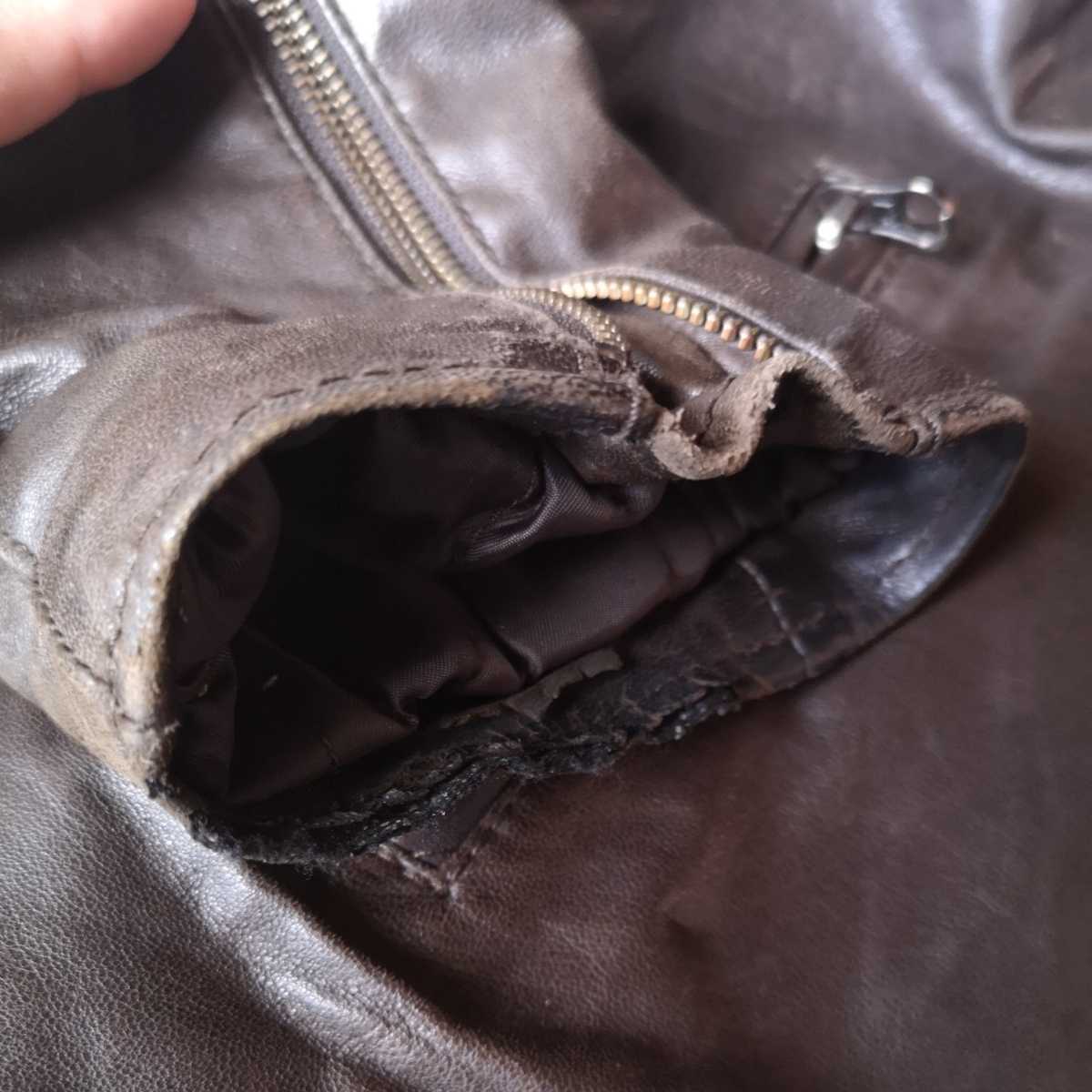 AJ ARMANIJEANS アルマーニジーンズ レザージャケット シングルライダース 革ジャケット レザー 羊革 Mサイズ ARMANI JEANS アルマーニジーンズ JEANS(アルマーニ レザージャケット・ブルゾン&frasl;46 レザーライダーズ