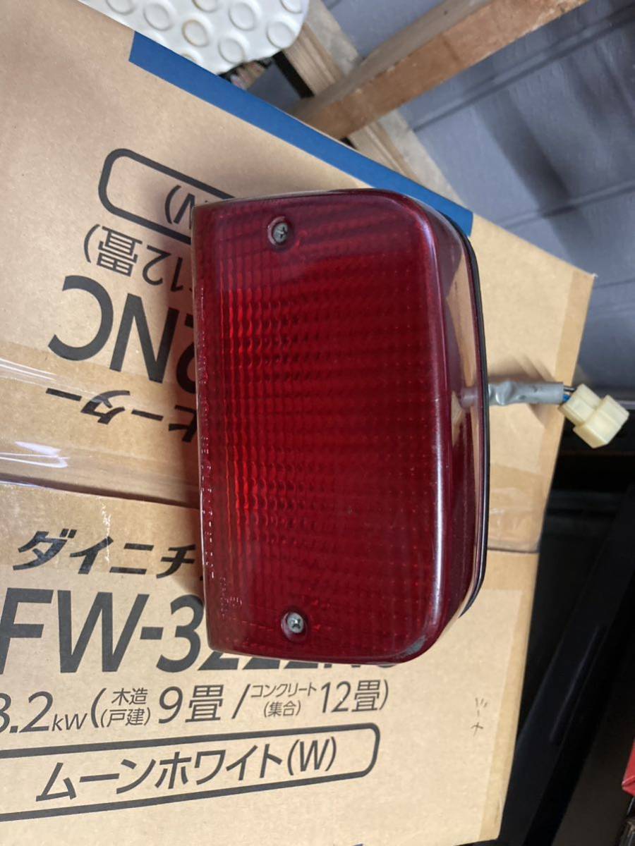 ゼファー400 純正テールランプ カワサキ 旧車 パーツ オートバイ