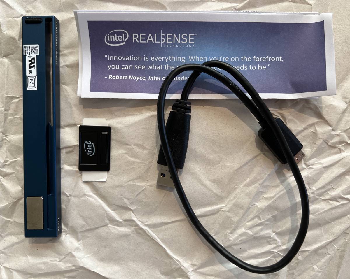Real Sense R200 ほぼ Intel RealSense SR300+R200セット/RealSense Developer Kit R200/CREATIVE ...