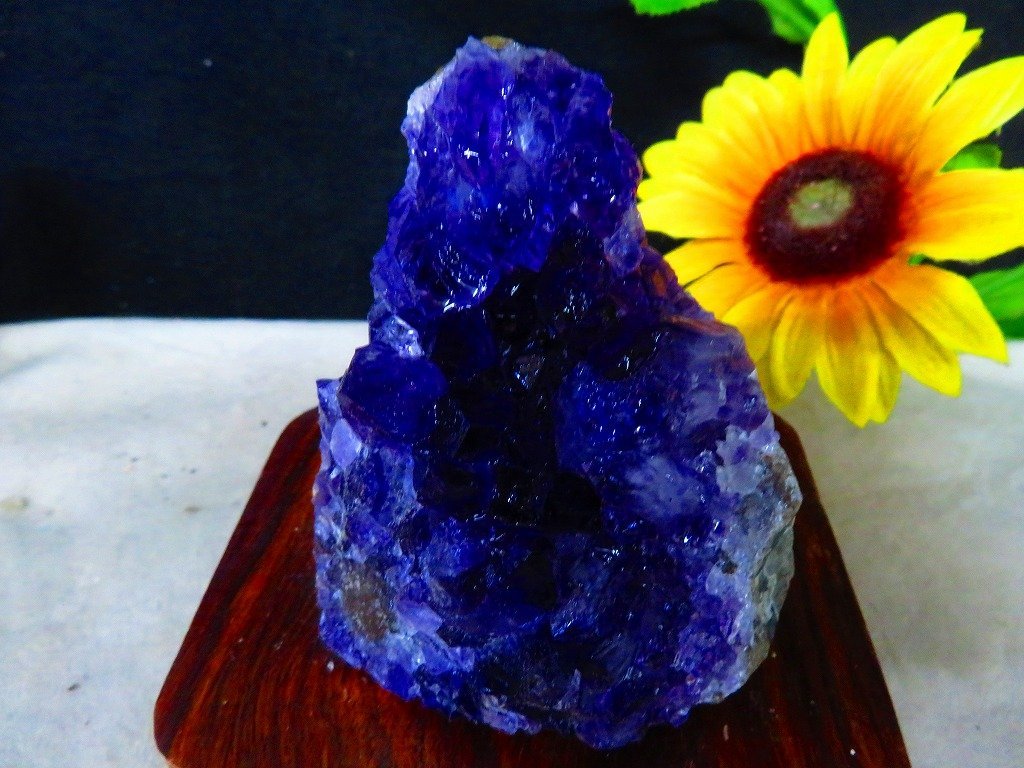 天然水晶 超強パワー濃い濃い☆超迫力限定品☆ウルグアイ産☆ 天然水晶