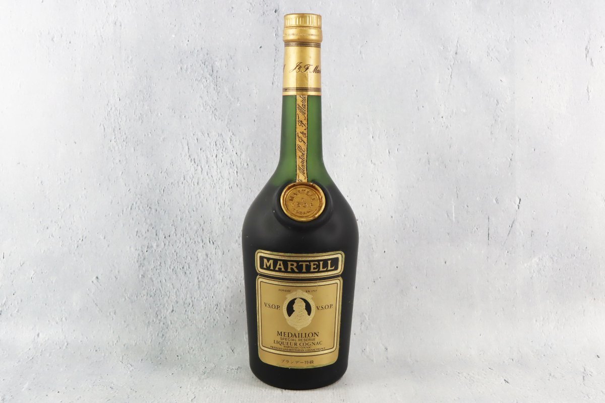 未開栓 MARTELL VSOP MEDAILLON 700ml 40% マーテル メダイヨン