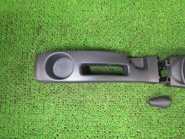 エッセ DBA-L235S シフトパネル 58802-B2010-B0 58802-B2010 58910