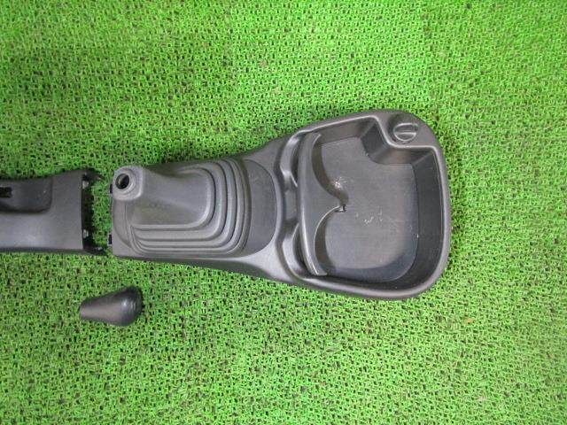 エッセ DBA-L235S シフトパネル 58802-B2010-B0 58802-B2010 58910