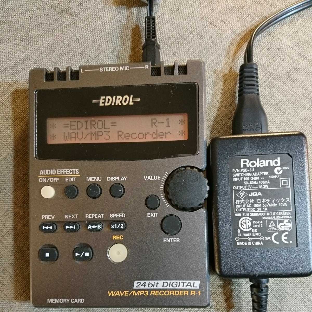 ☆EDIROL エディロール WAVE MP3 RECORDER R-1☆通電確認☆現状品 Roland