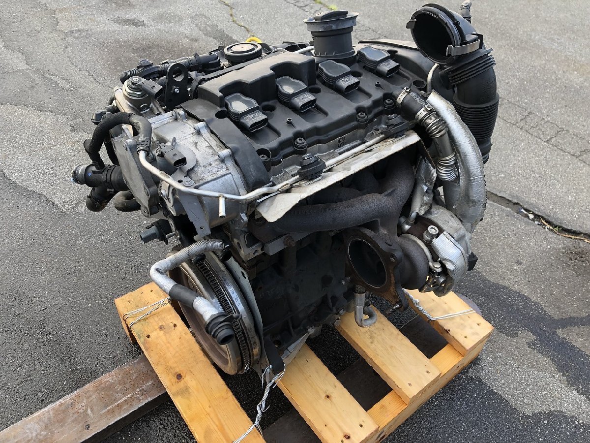 79 アウディ TT クーペ 8JBWA 2.0TFSI Sライン エンジン 本体 BWA H22年6月 107800km LX7W アイスシルバーメタリック