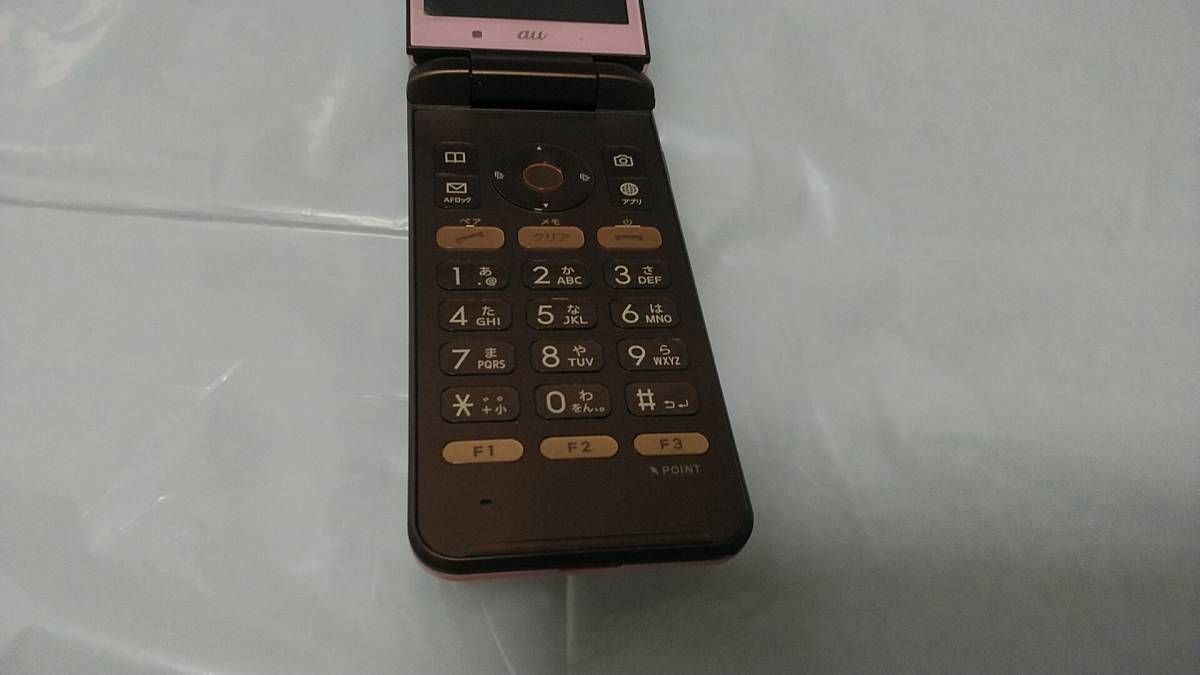 au 京セラ GRATINA 4G KYF31SPA ピンク SIMロック解除済 送料無料